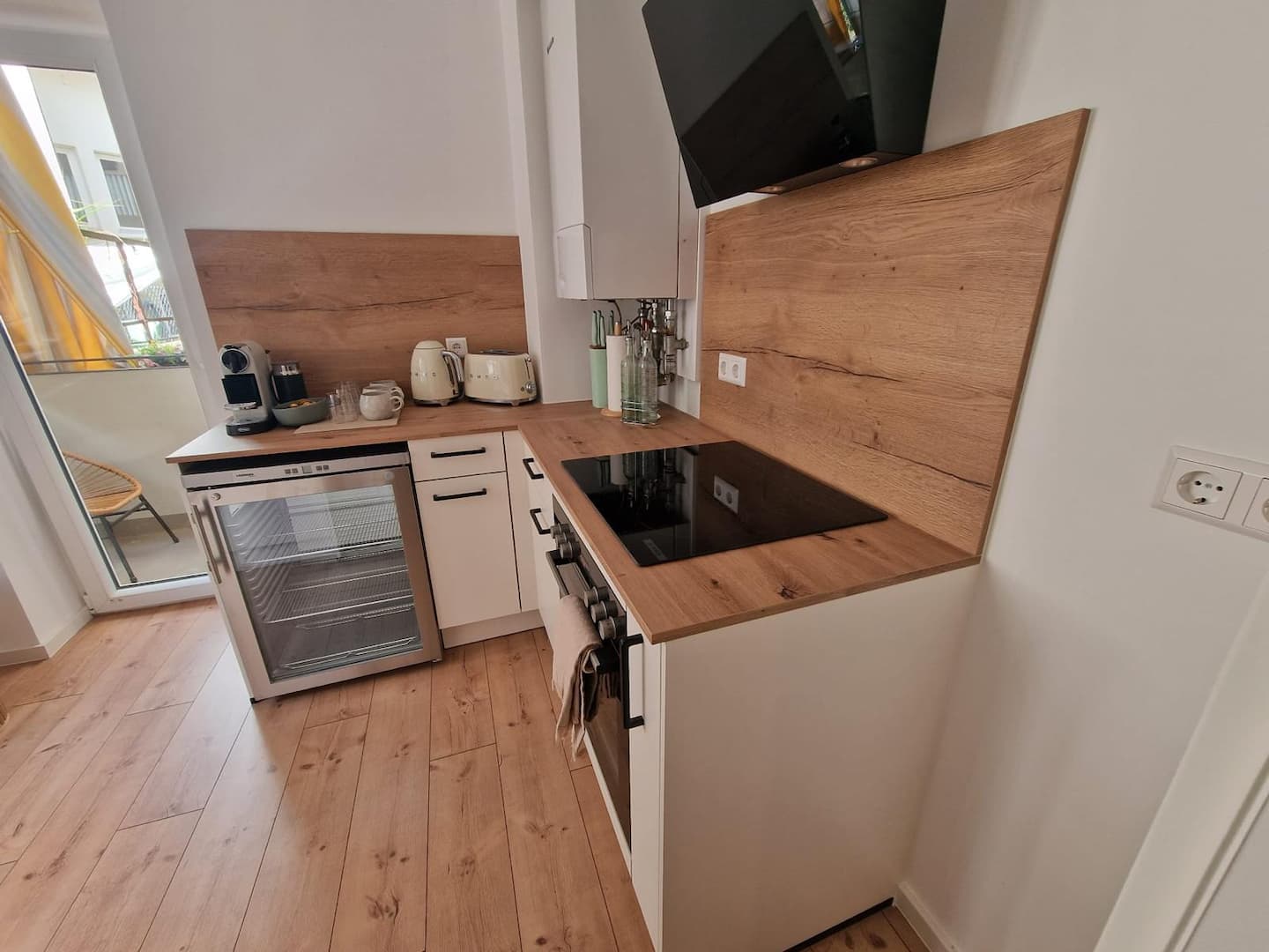 Design-Apartment Stuttgart-West, Wohnzimmer mit Schlafcouch